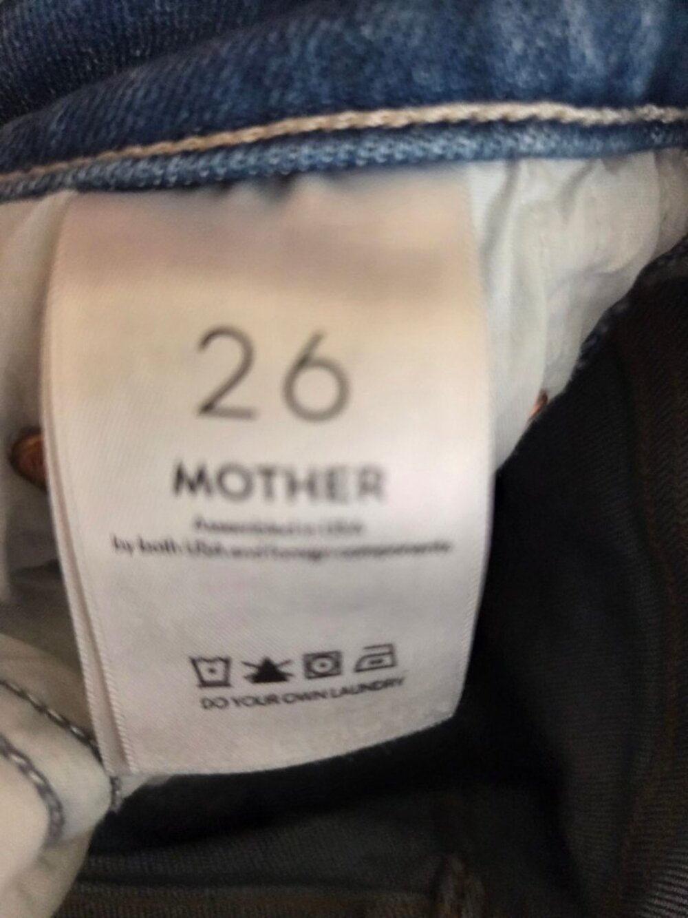 Mother Lil Weekender High Rise Flare Jeans Size 26 Layover frayed - Picture 3 of 11